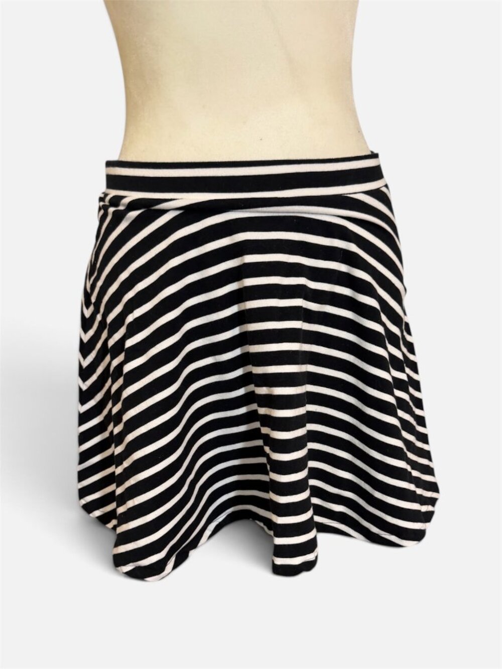 Aeropostale Striped Skater Skirt Size M